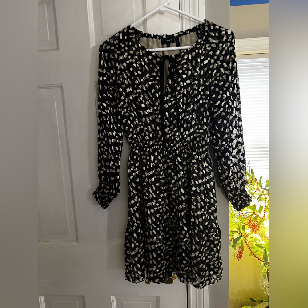 Theory Monochrome Patterned Long Sleeve mini Dress